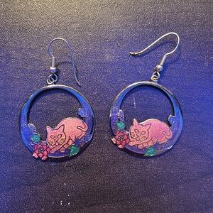 Vintage cat earring